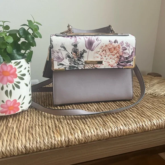 Dune Lovely Floral Lavender Handbag With Coin Purse - Picture 3 of 9